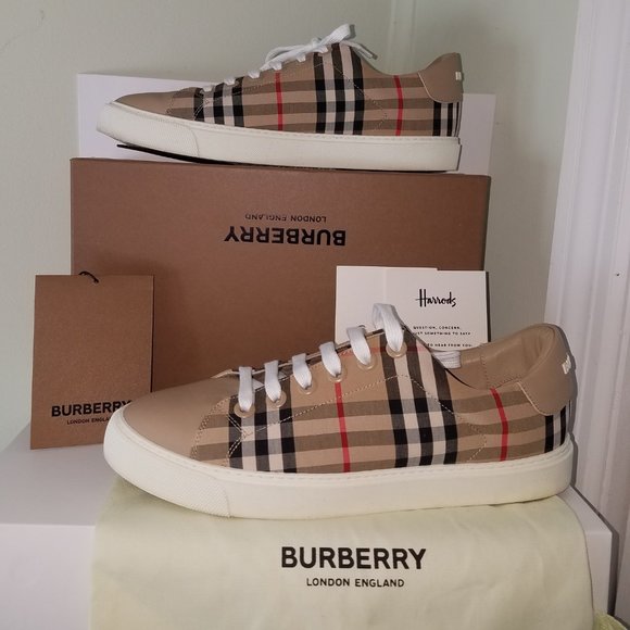 Burberry Shoes - (SOLD) $429 BURBERRY Women's Albridge Vintage Ch Sneakers